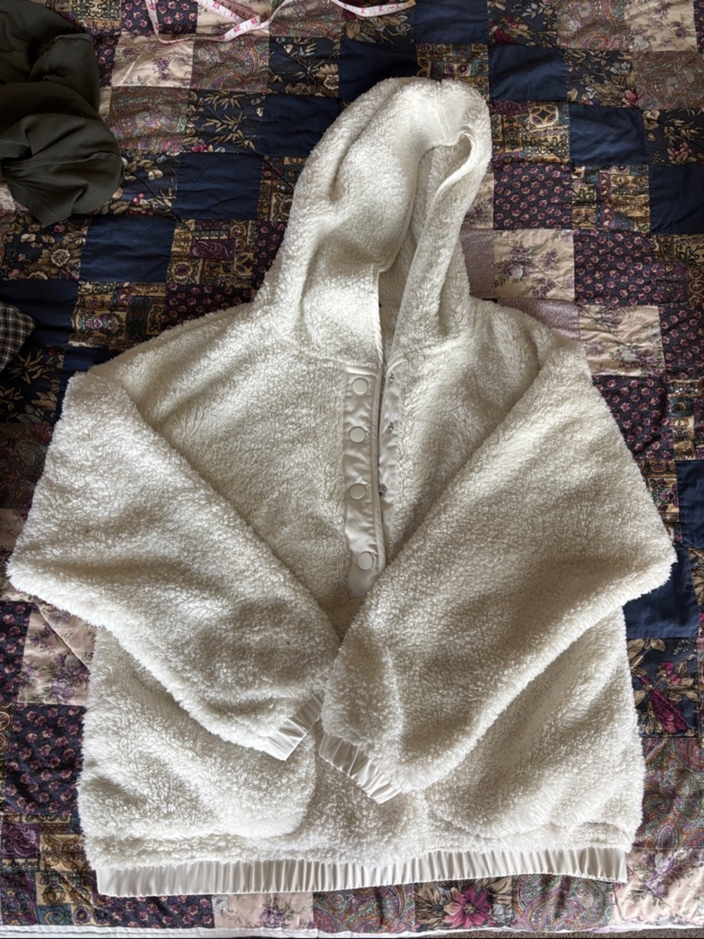 Eddie Bauer Cream Sherpa Snap-Front Hoodie